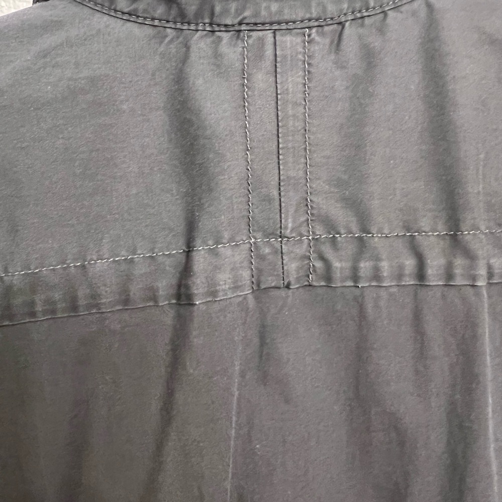 The North Face Men’s Button Up Shirt - Picture 6 of 10